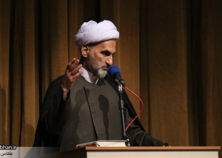 وزیر دستور می‌دهد، اما هیچکدام به ثمر نمی‌نشیند