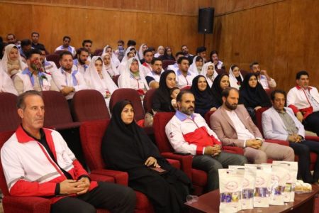 ۲۵ زوج در جمعیت هلال احمر لرستان آغاز زندگی مشترک خود را جشن گرفتند