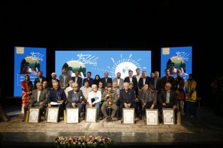 گزارش تصویری/ آیین نکوداشت نامداران و پیشکسوتان فرهنگ و هنر استان لرستان برگزار شد