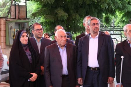 تجلیل از فرهیختگان، سرمایه اجتماعی را تقویت و موجب امید در جوانان می شود
