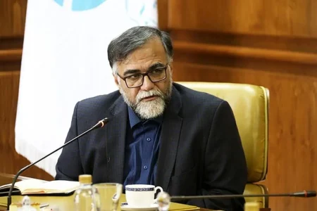 زمینه‌های لازم برای توسعه فعالیت‌های فرهنگی و هنری در لرستان فراهم شود