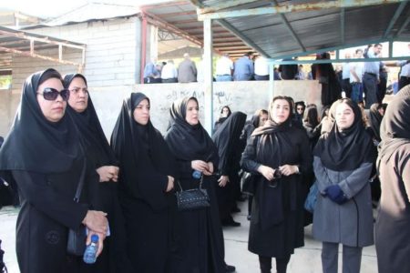 پیکر زنده یاد «سید سیامک موسوی اسدزاده» هنرمند، پژوهشگر عرصه فرهنگ و هنر لرستان به خاک سپرده شد